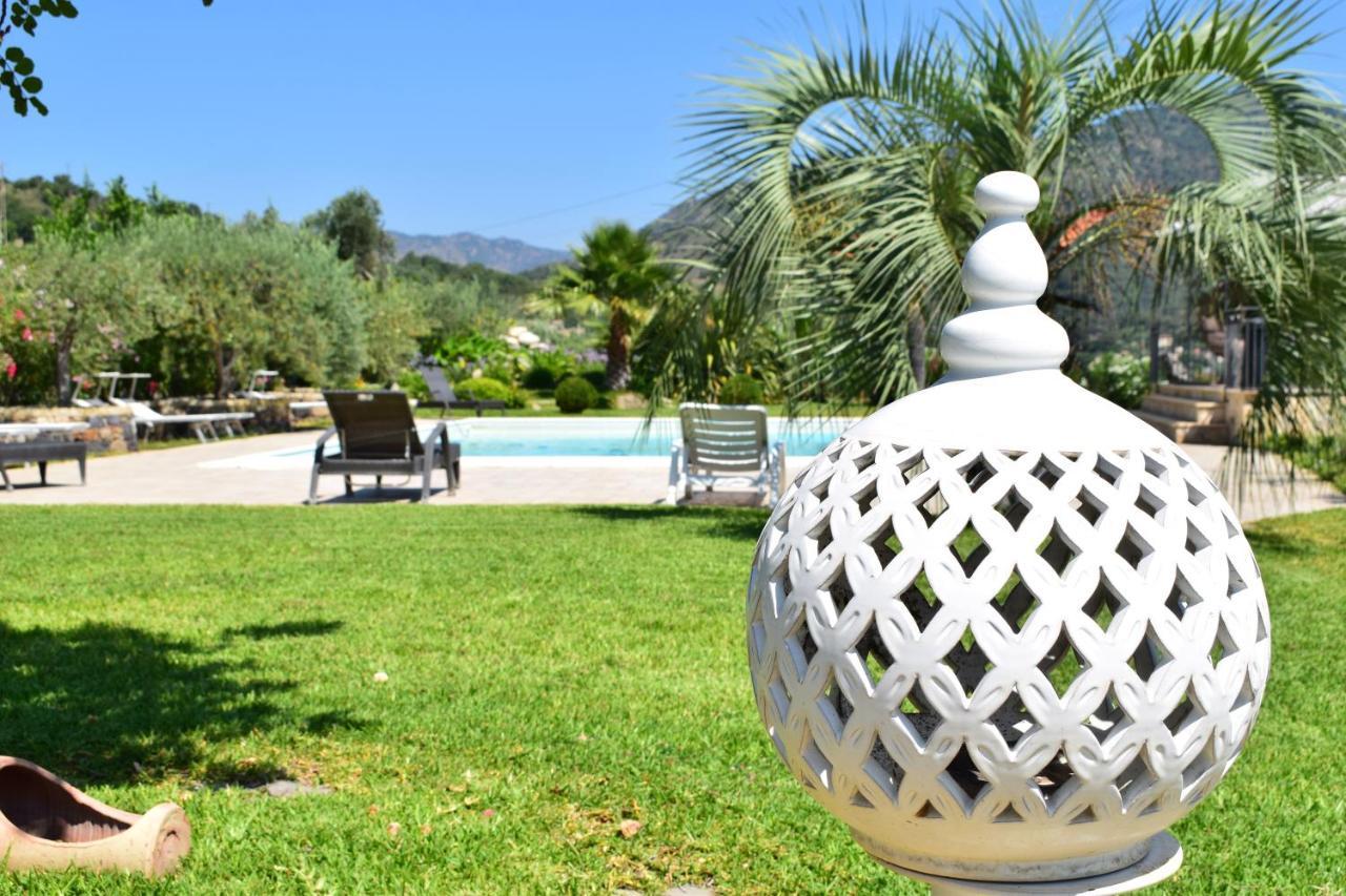 Taormina Villa Ibiscus Alcantara Gaggi Exteriér fotografie