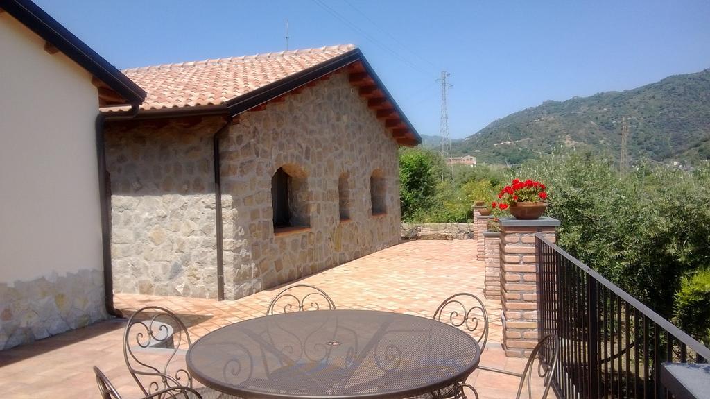 Taormina Villa Ibiscus Alcantara Gaggi Pokoj fotografie